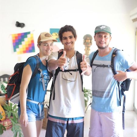 Hostel Cha Resistencia Luaran gambar